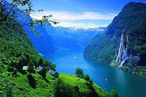 南宁到北欧旅游【北欧五国+双峡湾14天冰火之旅(AY)】