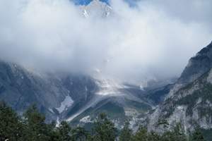 西双版纳、大理、丽江古镇、玉龙雪山、香格里拉双卧十日全景游