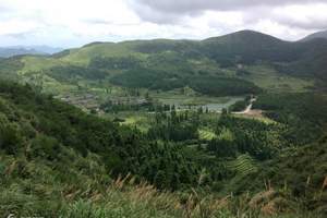 云顶古廊桥/大峡谷/七彩瀑谷/镇海楼/国家森林公园四日游