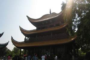 长沙到岳阳楼旅游，历史文化名城岳阳楼、君山岛一日游