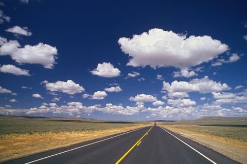 <1号公路13日自驾游>豪华客机A380往返，含全险，送GPS和一箱油