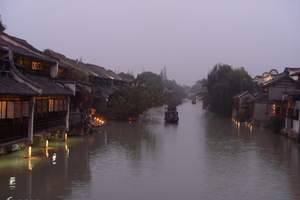 武汉到华东旅游 苏沪杭+横店动车5日游