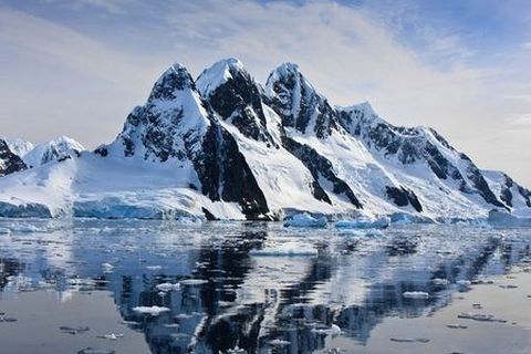 <阿根廷南极探访帝企鹅17日游>德雷克海峡,乌斯怀亚
