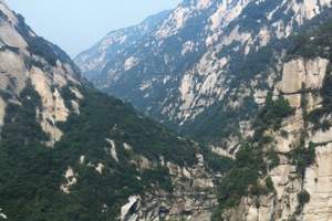 广州白云湖畔酒店会议度假二天|南湖湖畔，依山傍水