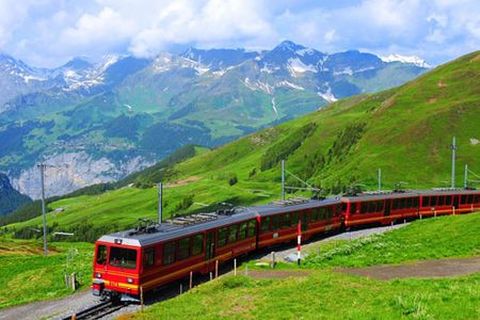 <法瑞意3国10日游>金色山口,加尔达湖